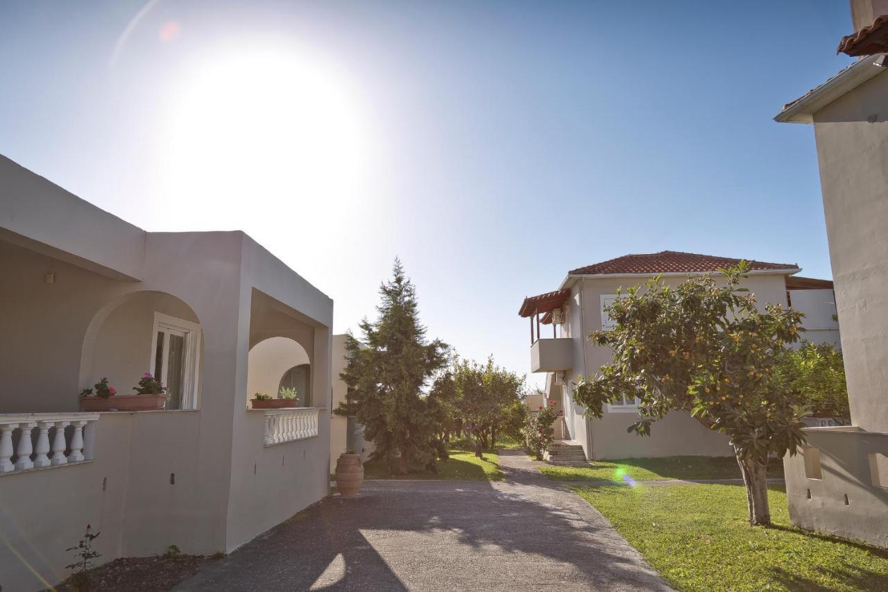Caposaldo Apartments アクラタ エクステリア 写真