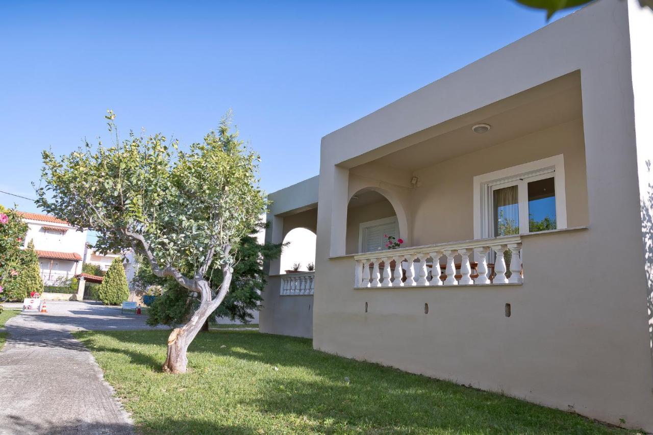 Caposaldo Apartments アクラタ エクステリア 写真
