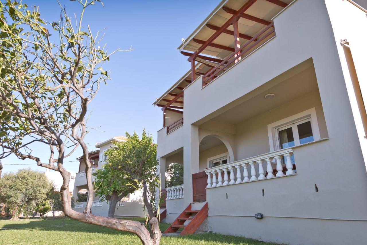Caposaldo Apartments アクラタ エクステリア 写真